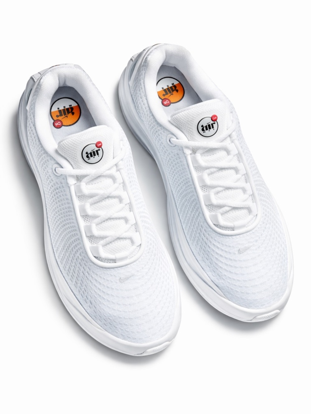 Nike Air Max DN Women’s Size 8 White Running Shoes FJ3145-102